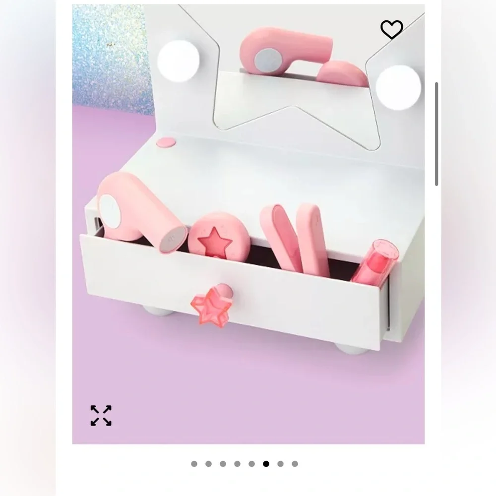 Starlight Glam Light-Up Vanity Playset — Pink - Picture 3 of 5